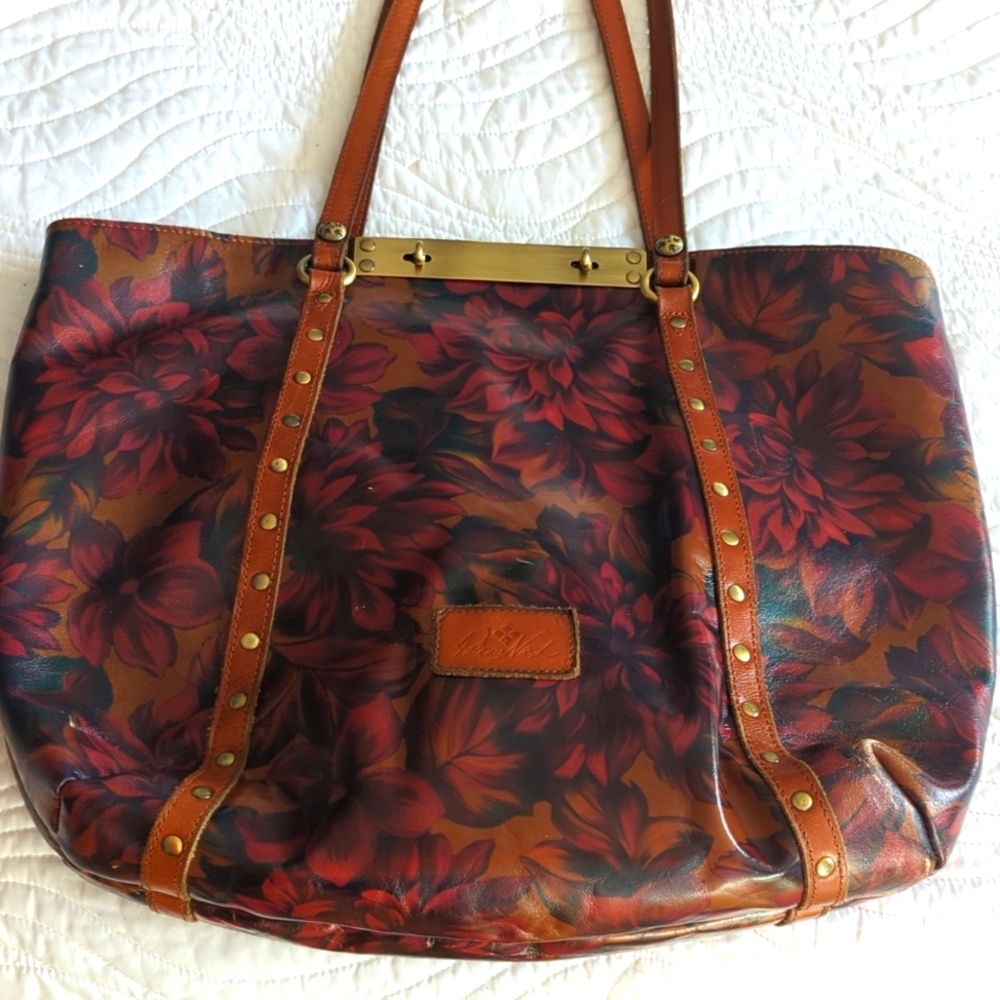 Patricia Nash Benevento Tote. English Mums, Beet